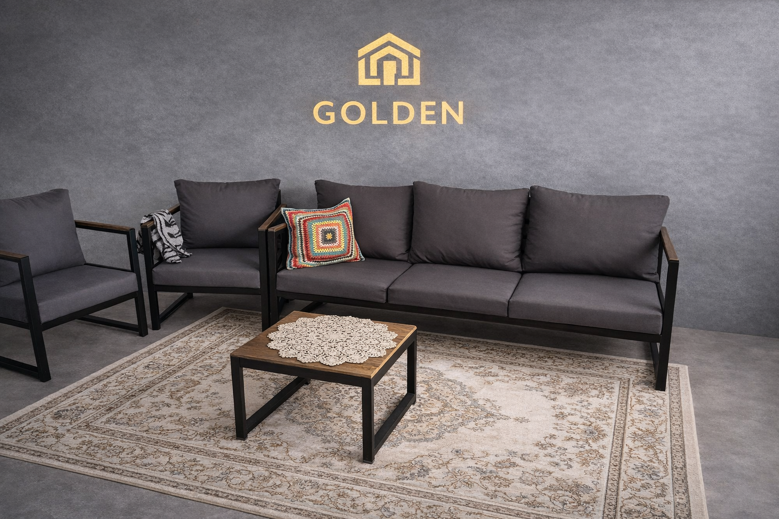 طقم أنتريه فاخر خارجي – تصميم مودرن Premium (3 مقعد + 2 كرسي + ترابيزة)